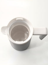 HARIO Double-Walled Thermal Pot (w/ Ceramic Coating) (800ml/27oz)